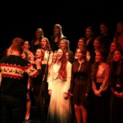 2025 12 09 adventny koncert hdu