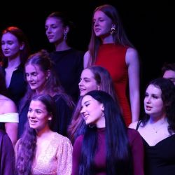 2025 12 09 adventny koncert hdu