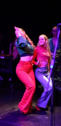 2025 12 09 adventny koncert hdu