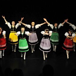 absolventsky tanecny koncert 2017