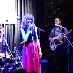 koncert v music a cafe