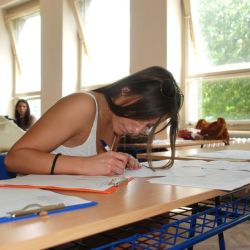 zmaturovani studenti 4a 4b