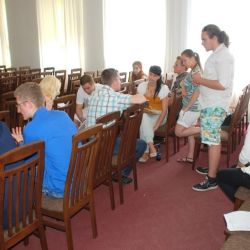 zmaturovani studenti 4a 4b