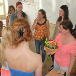 zmaturovani studenti 4a 4b