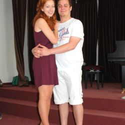 zmaturovani studenti 4a 4b