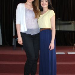 zmaturovani studenti 4a 4b