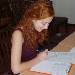 zmaturovani studenti 4a 4b