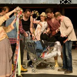 2024 11 18 na skle malovane dab