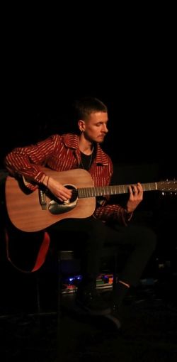 2025 26 03 absolvak trnkova chudivaniova vojtela